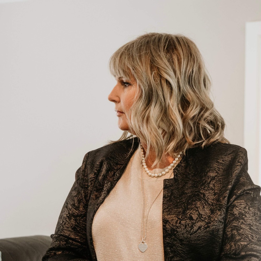 Meet your Posher, Linda